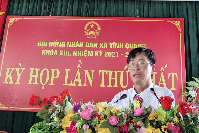 hình 1