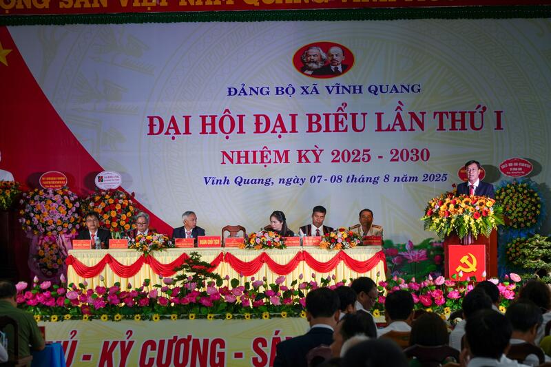 HÌNH ĐẠI HỘI ĐẠI BIỂU ĐẢNG BỘ XÃ VĨNH QUANG LẦN THỨ I ,NHIỆM KỲ 2025-2030